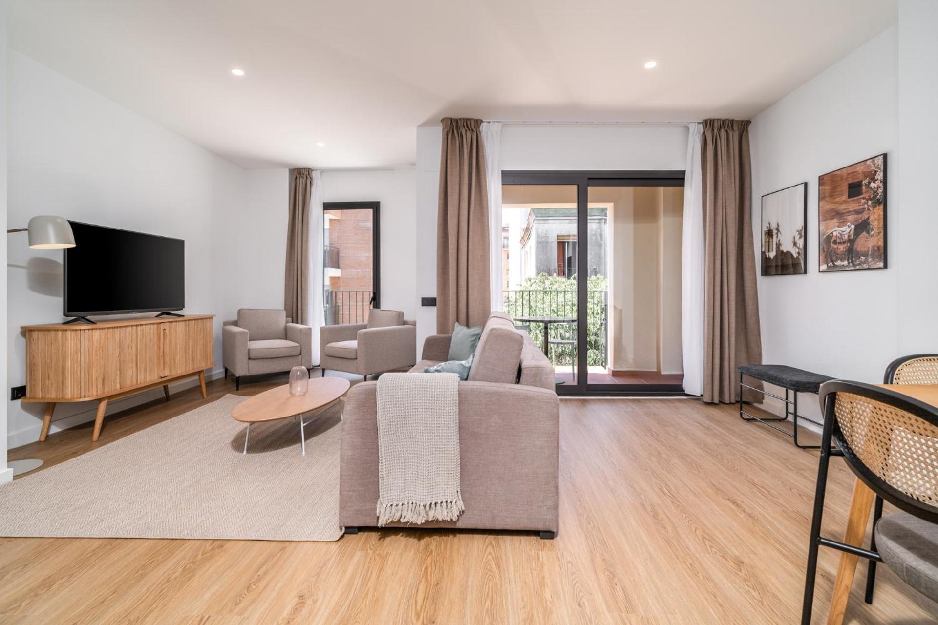 Limehome Barcelona Placa Pirineus L'Hospitalet de Llobregat Exterior photo